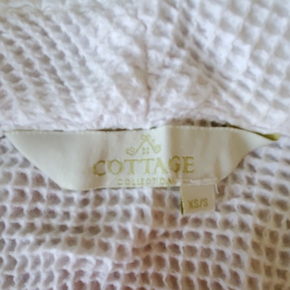 Cottage Collection Robe - Picture 5 of 6